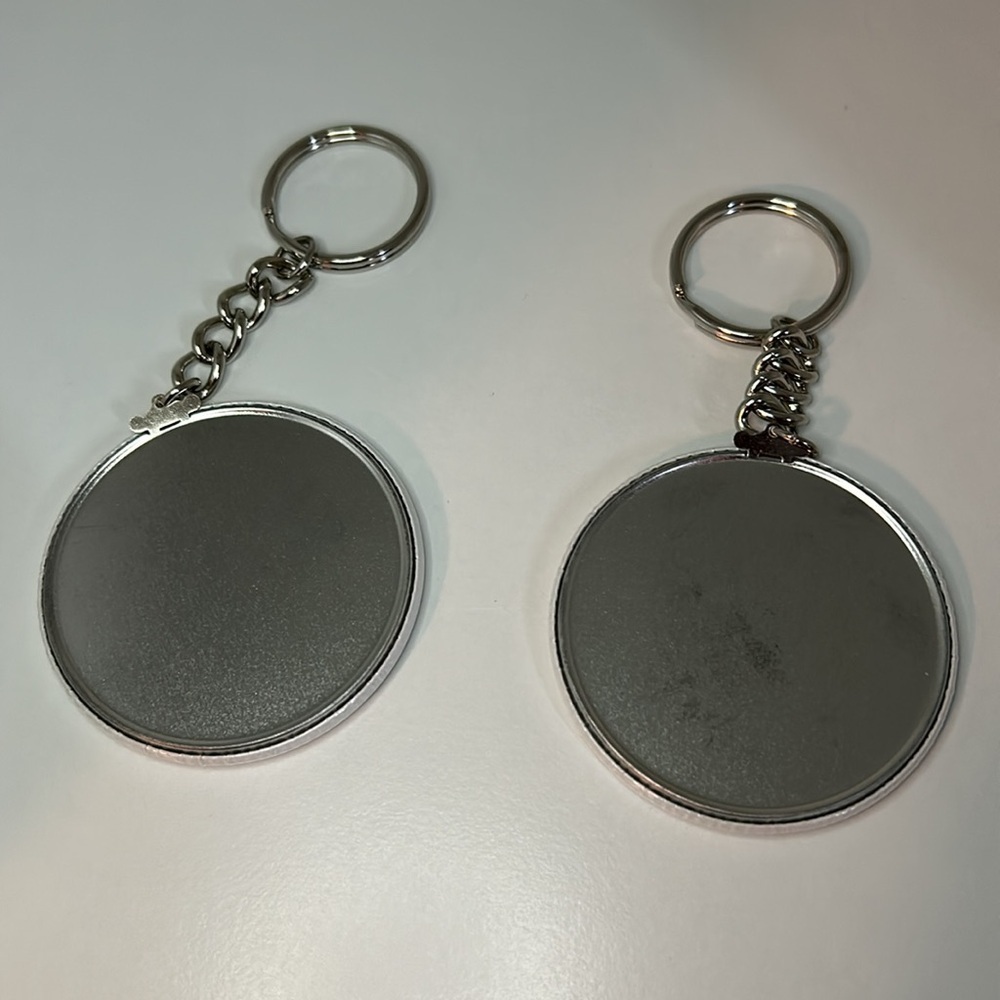 Dolphin Keychains 2 Pack - Picture 3 of 3
